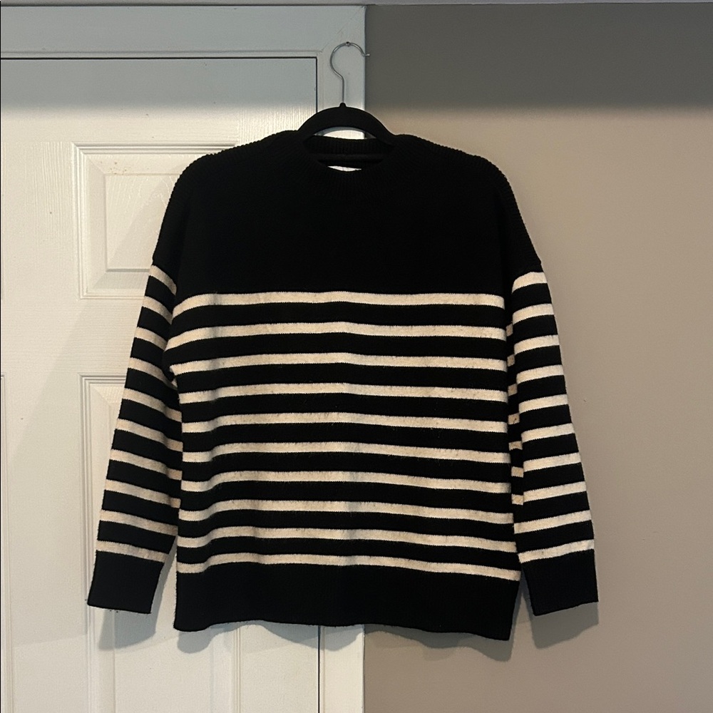 Zara Stripe crew neck sweater | Black/white stripe